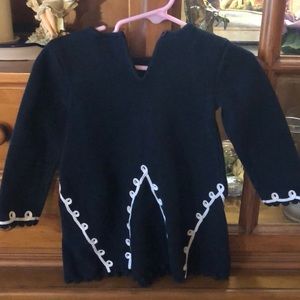 Girls sweater dress/ wear with leggings.